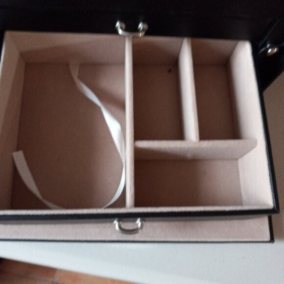 jewellery box - Picture 4 of 12